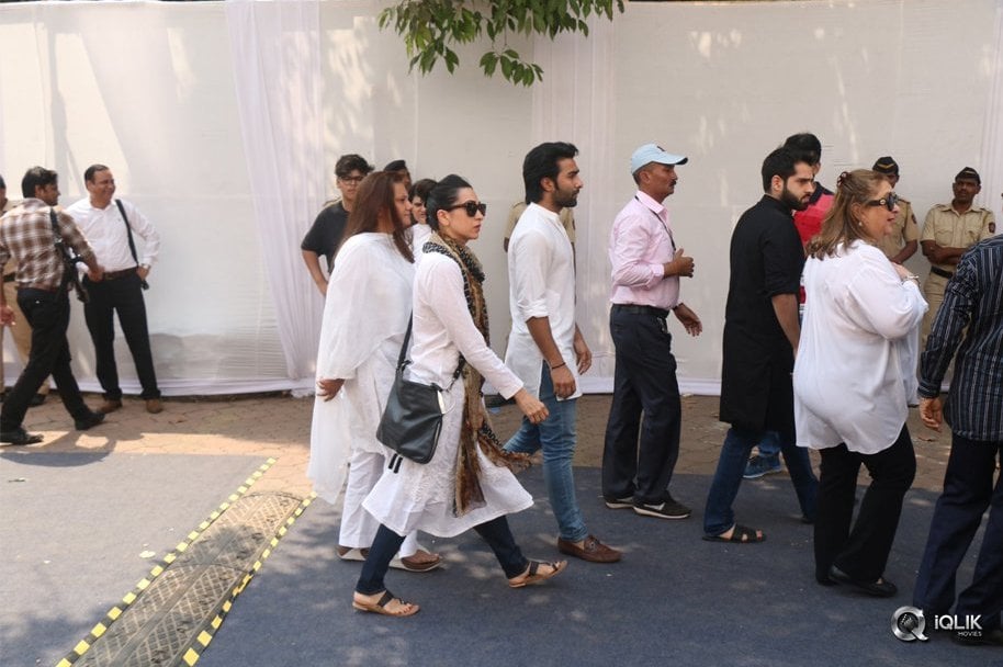 Celebs-Condolence-To-Sridevi-At-Mumbai